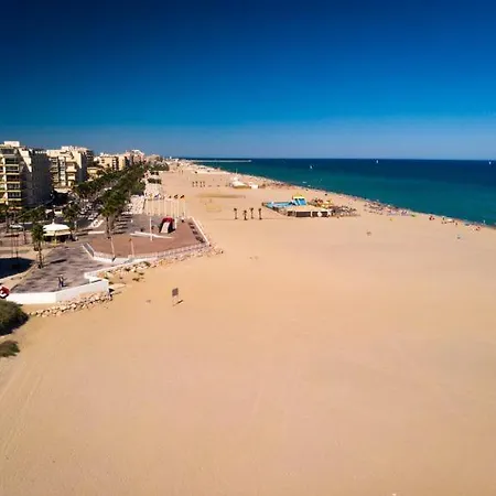 Villa De 66 *